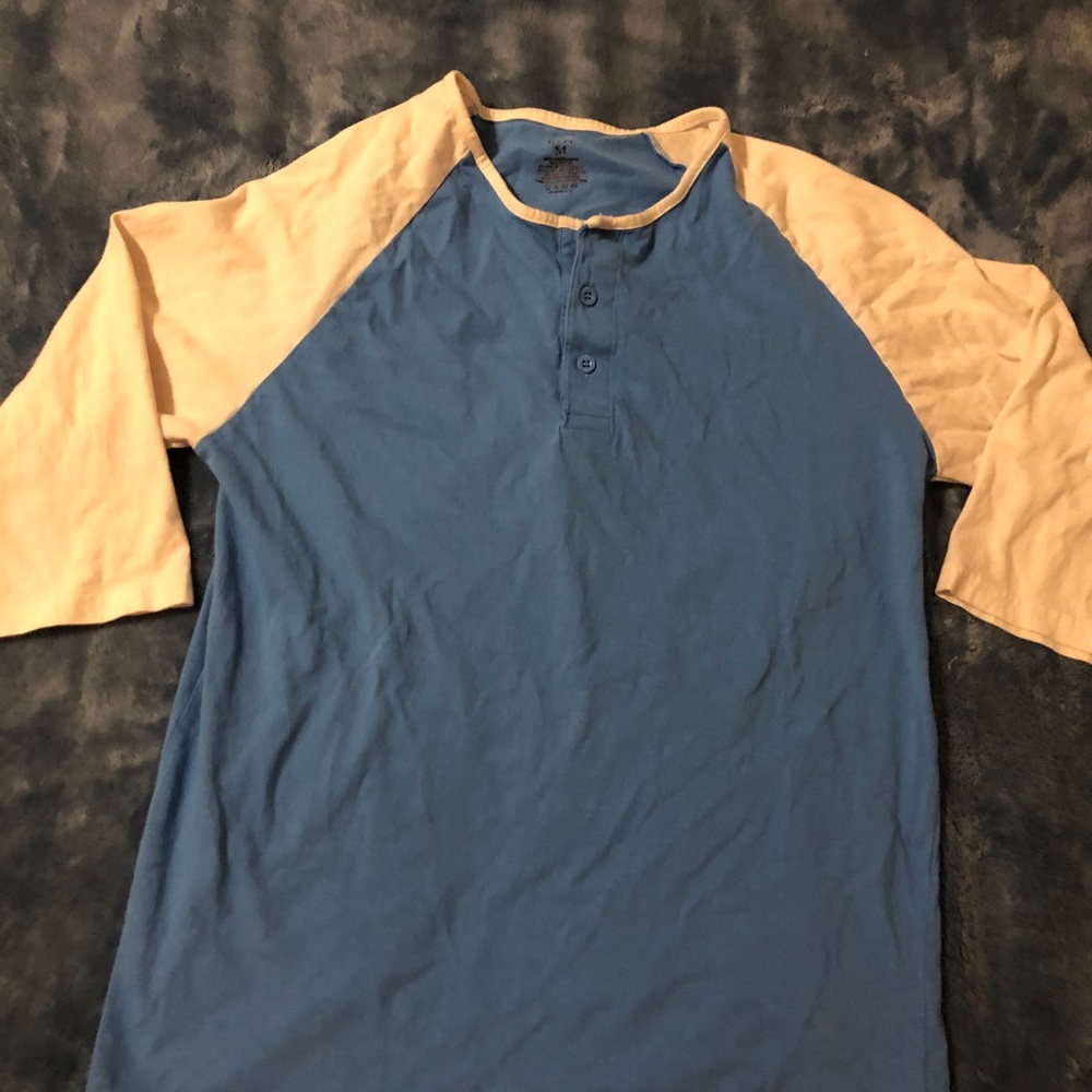 Hype sleeves shirt great condition